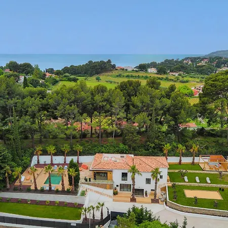 Unique Cadre Idylique Cassis